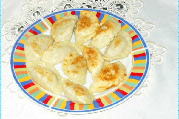 Pierogi z mięsem smażone