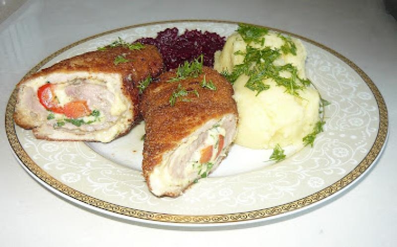 Soczyste roladki schabowe z serem topionym