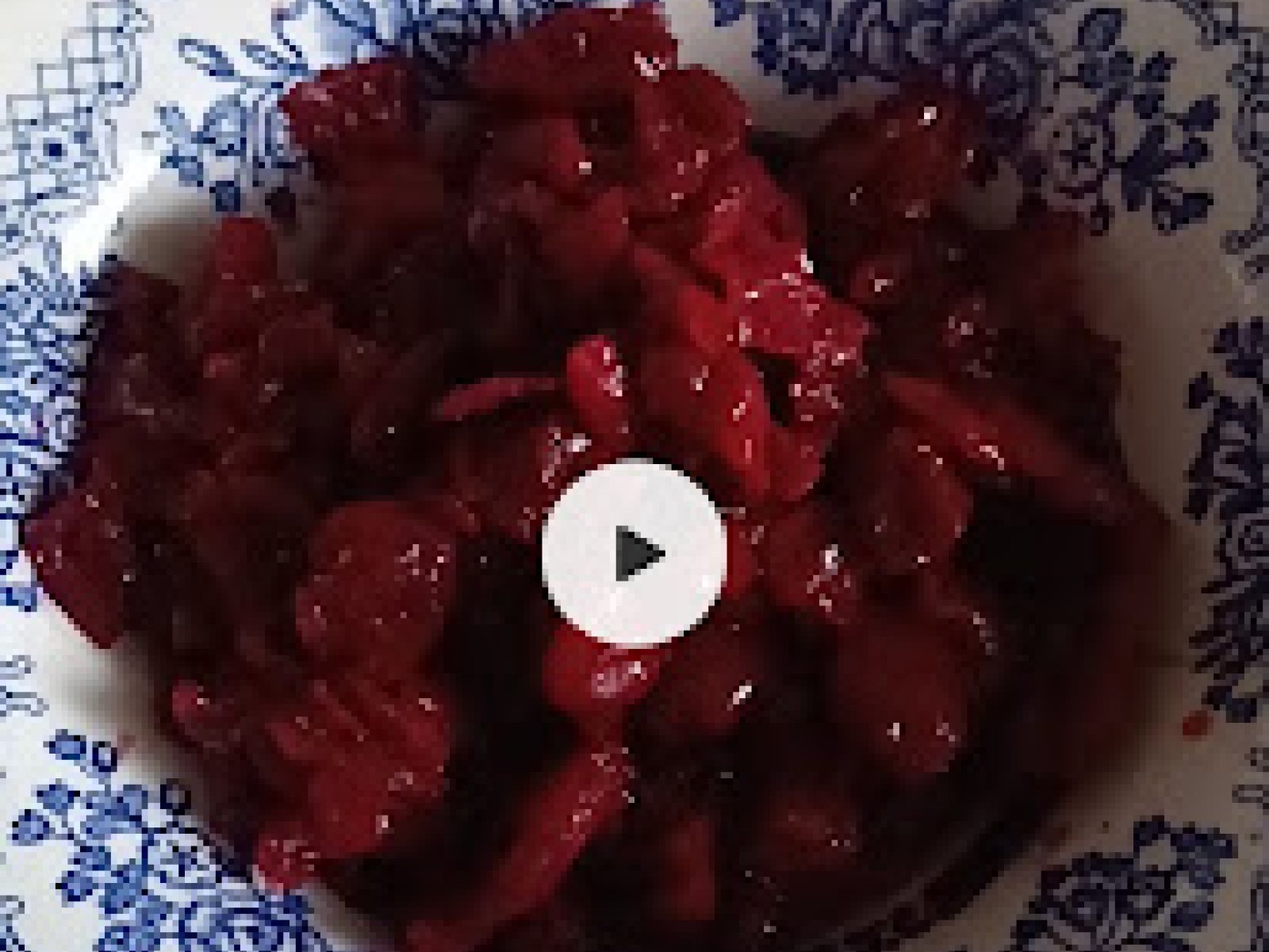 Wiśnie w rumie – domowy przepis, który zachwyca