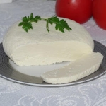 Domowy ser śmietankowy.