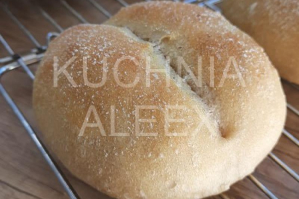 Bułki poznańskie na podmłodzie wg Aleex