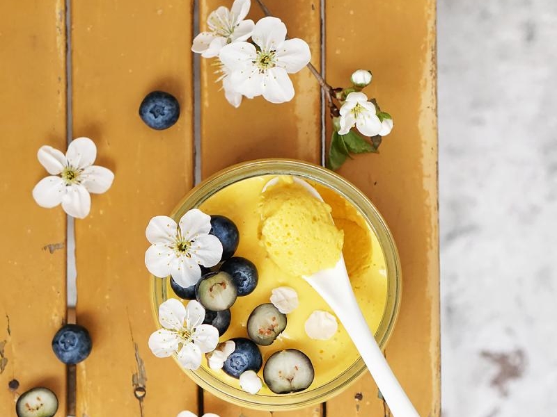 Lekki mus z mango. FIT deser na lato.