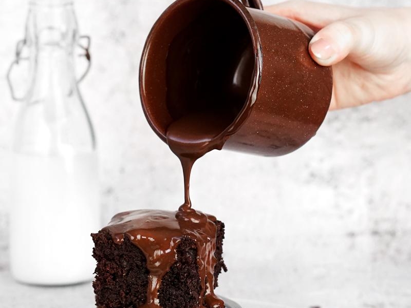 Bardzo czekoladowe ciasto z cukinią