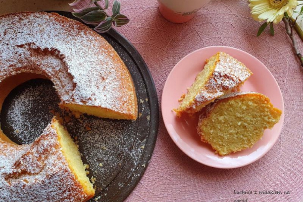 Babka kokosowa