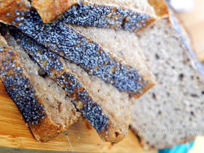 Chleb razowy, pszenno-żytni na zakwasie