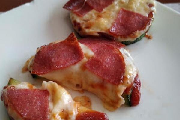 Mini pizze z cukini