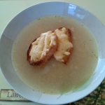 Zupa ceblowa z grzankami 