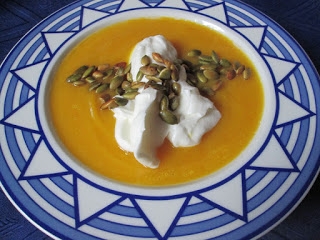 Pikantna zupa dyniowa meksykańska