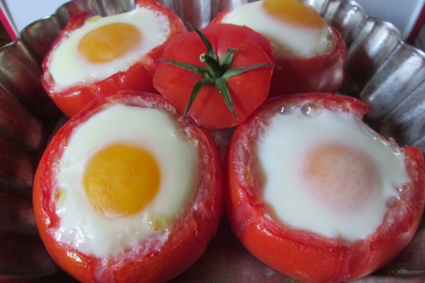 Zapiekane nadziewane pomidory