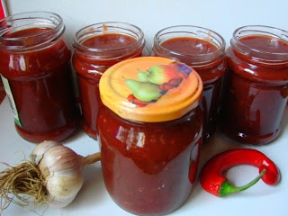 Ketchup śliwkowy