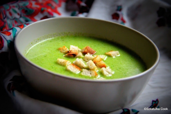 Zupa krem ze świeżych brokułów