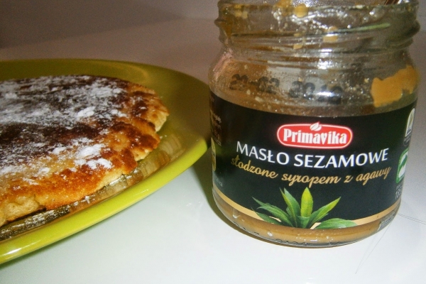 Masło sezamowe słodzone syropem z agawy Primavika