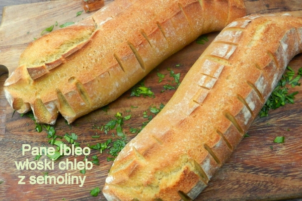  Pane Ibleo - włoski chleb z semoliny - sierpniowa piekarnia