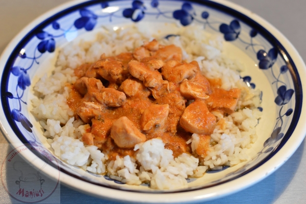 Ryż z kurczakiem i curry po tajsku