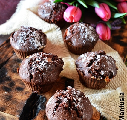 Muffinki z czekoladą i piankami