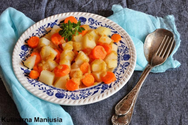 Kalarepka z marchewką