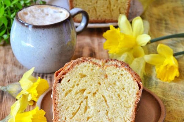 Babka cytrynowa