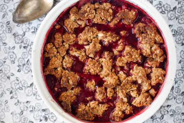 Crumble z truskawkami