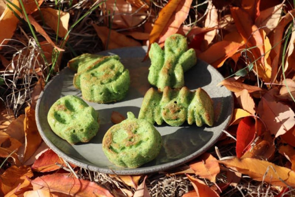 Halloweenowe babeczki szpinakowe