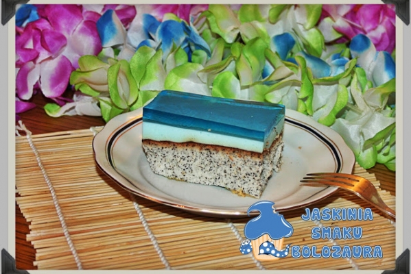 Błękitna laguna czyli ciasto z makiem i ptasim mleczkiem