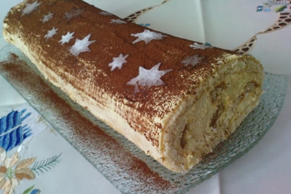 Rolada tiramisu