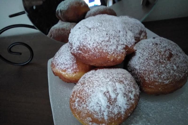 Pączki z konfiturą