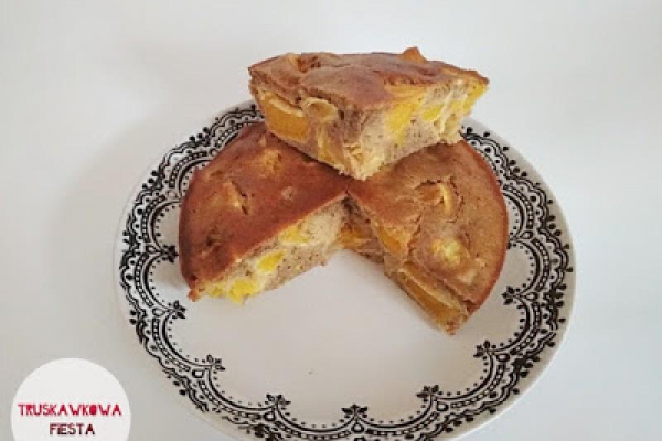 Ciasto pomarańczowe z cynamonem