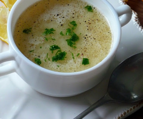Zupa cytrynowa z makaronem