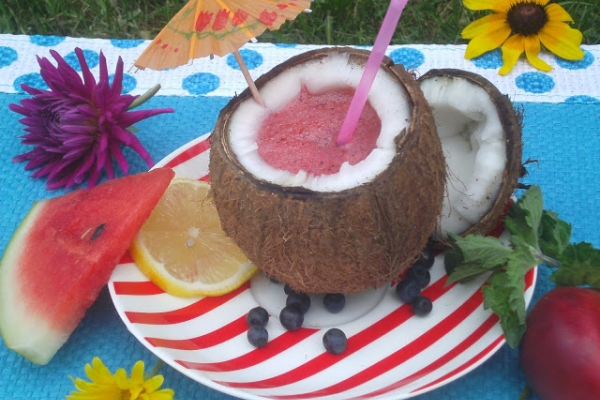 Koktajl kokosowo- arbuzowy z limonką