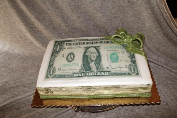 Tort dolar 