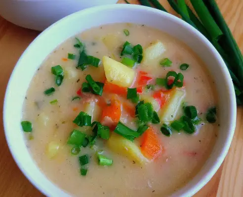 Zupa ziemniaczana z serem / Cheesy Potato Soup