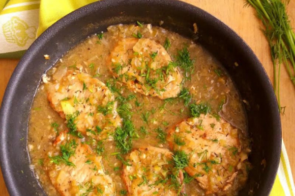 Schab w sosie chrzanowo-koperkowym / Braised Pork with Horseradish Dill Sauce