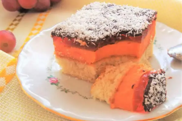 Ciasto Kubuś z galaretką i czekoladą /  Kubus  Cake with Chocolate and Jello