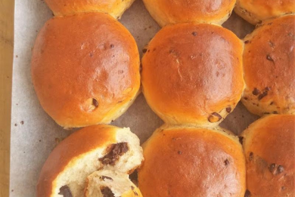 Bułeczki z czekoladą / Chocolate Chip Buns