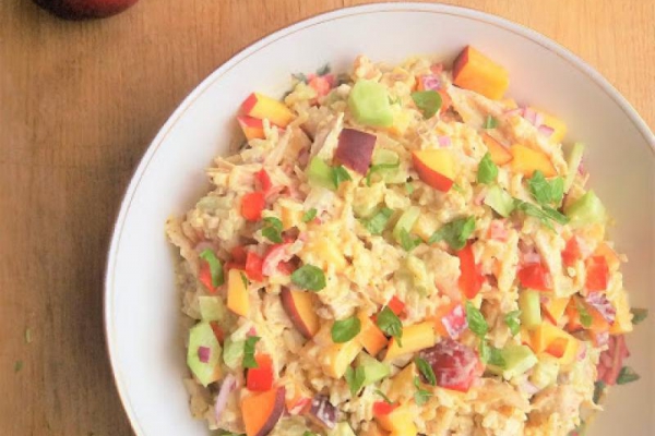 Sałatka z kurczakiem i nektarynką / Chicken and Nectarine Salad