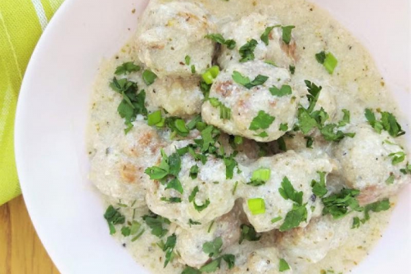 Pulpeciki w sosie chrzanowym / Meatballs in Horseradish Sauce