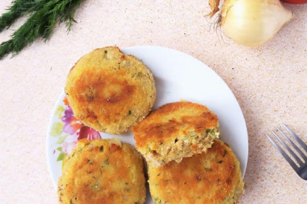 Kotlety ziemniaczane z mięsem mielonym / Potato Patties with Ground Meat