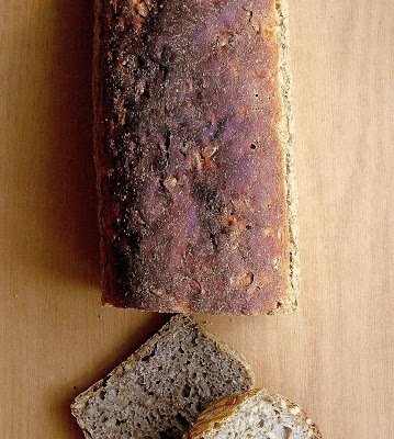 Chleb ze słonecznikiem (na żytnim zakwasie)