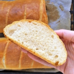 Chrupiący chleb pszenny...