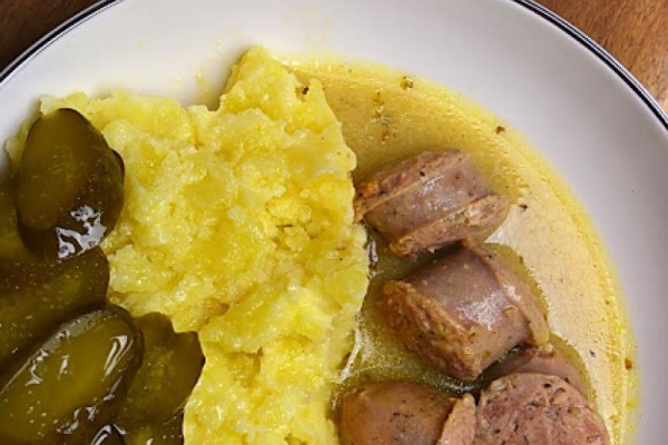 Biała kiełbasa w sosie chrzanowym wg. Marioli