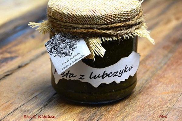 Pasta z lubczyku