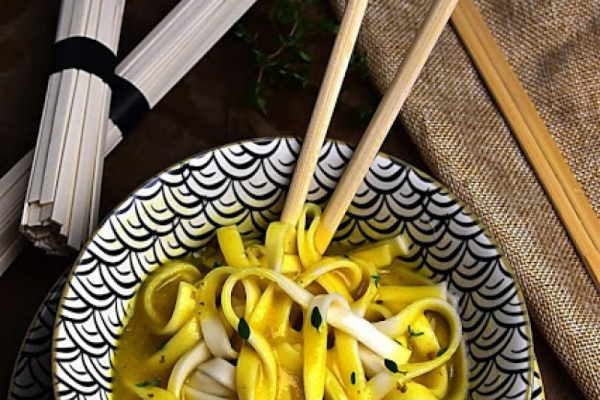 Zupa mango curry