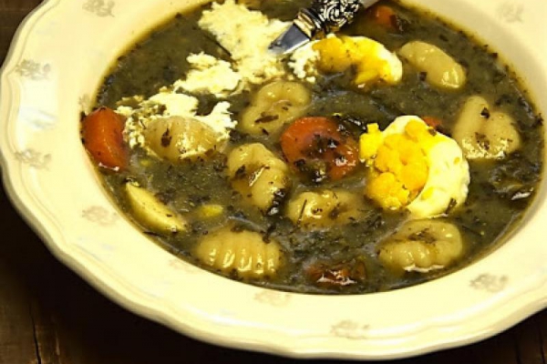 Zupa szczawiowa z gnocchi