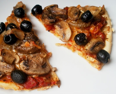 Włoska pizza funghi i z OpenCard w La Sueva