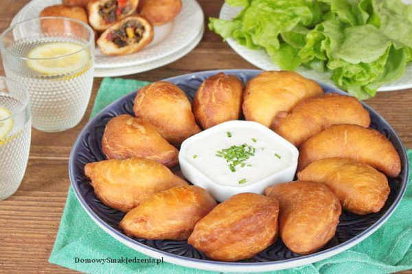 puszyste pierogi gyrosowe – smażone