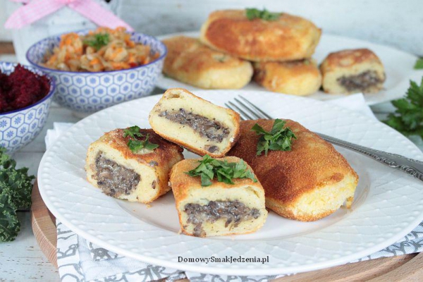 kotlety ziemniaczane z pieczarkami
