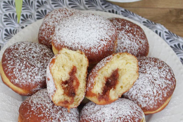 puszyste pączki z marmoladą + film