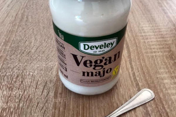 Majonez wegański Develey Vegan majo (produkt bezglutenowy)