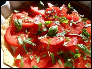 Prowansalska tarta pomidorowa