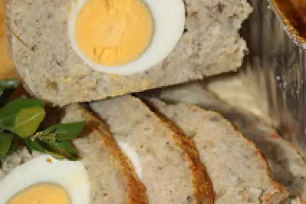 Klops (Pieczeń rzymska) na kanapki z jajkiem
